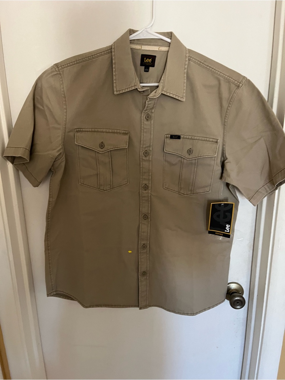 Lee Men’s Short Sleeve Button-Down Shirt - Tan